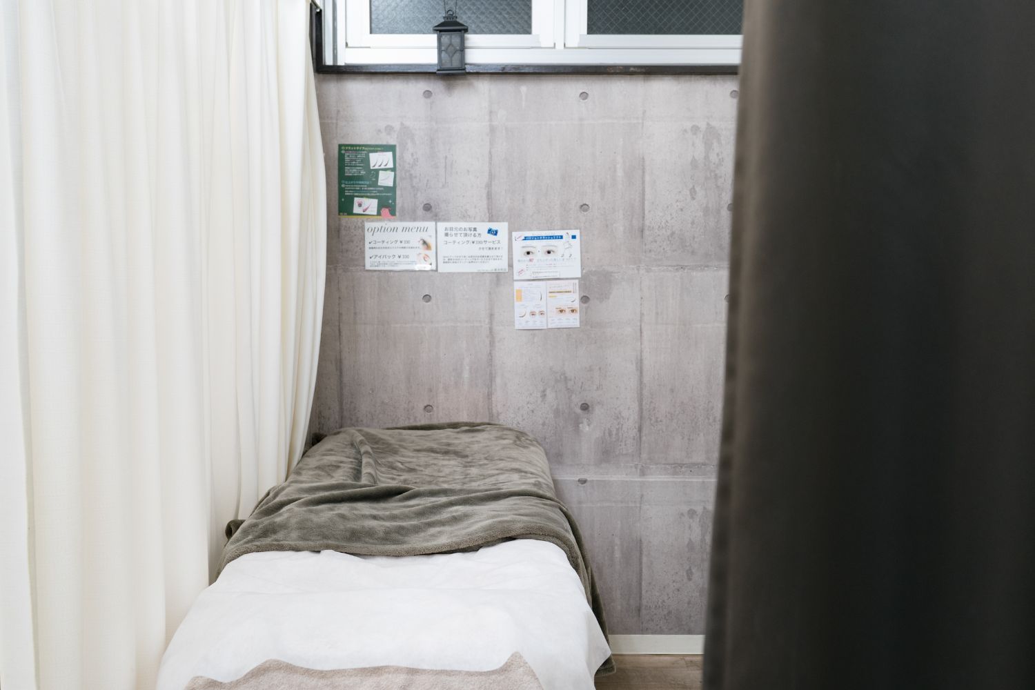 mona モナ マツエク まつエク まつ毛エクステ まつげエクステ まつ毛パーマ まつげパーマ アイラッシュ アイブロウ 錦糸町