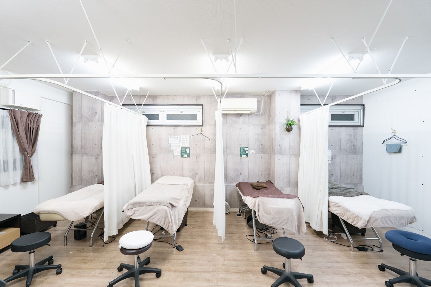 mona モナ マツエク まつエク まつ毛エクステ まつげエクステ まつ毛パーマ まつげパーマ アイラッシュ アイブロウ 錦糸町