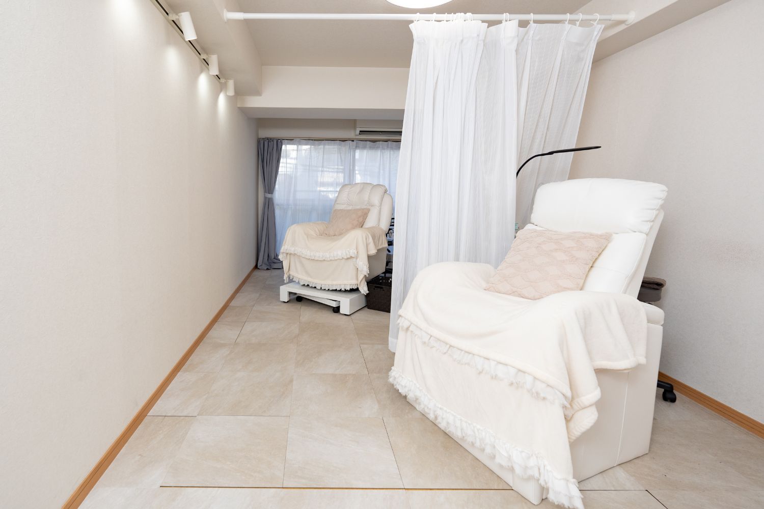 アイラッシュ 京都市 下京区 駅前 駅近